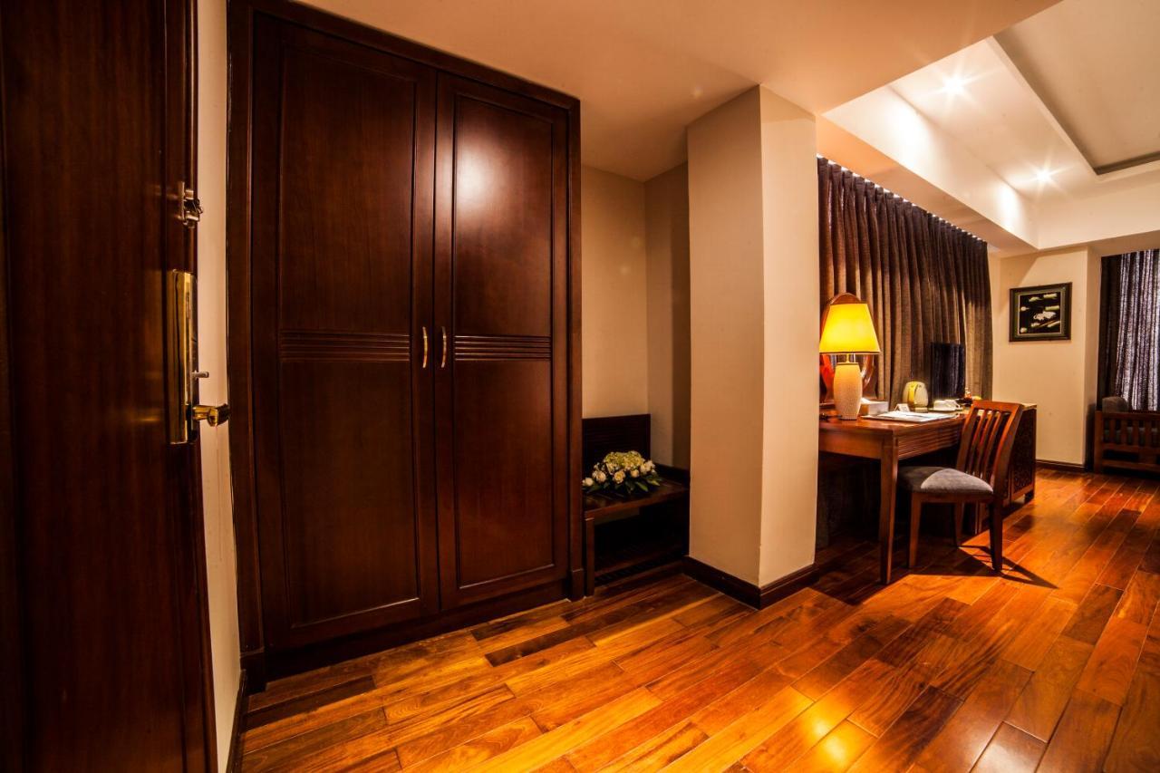 Moonlight Hotel Hue Exterior foto