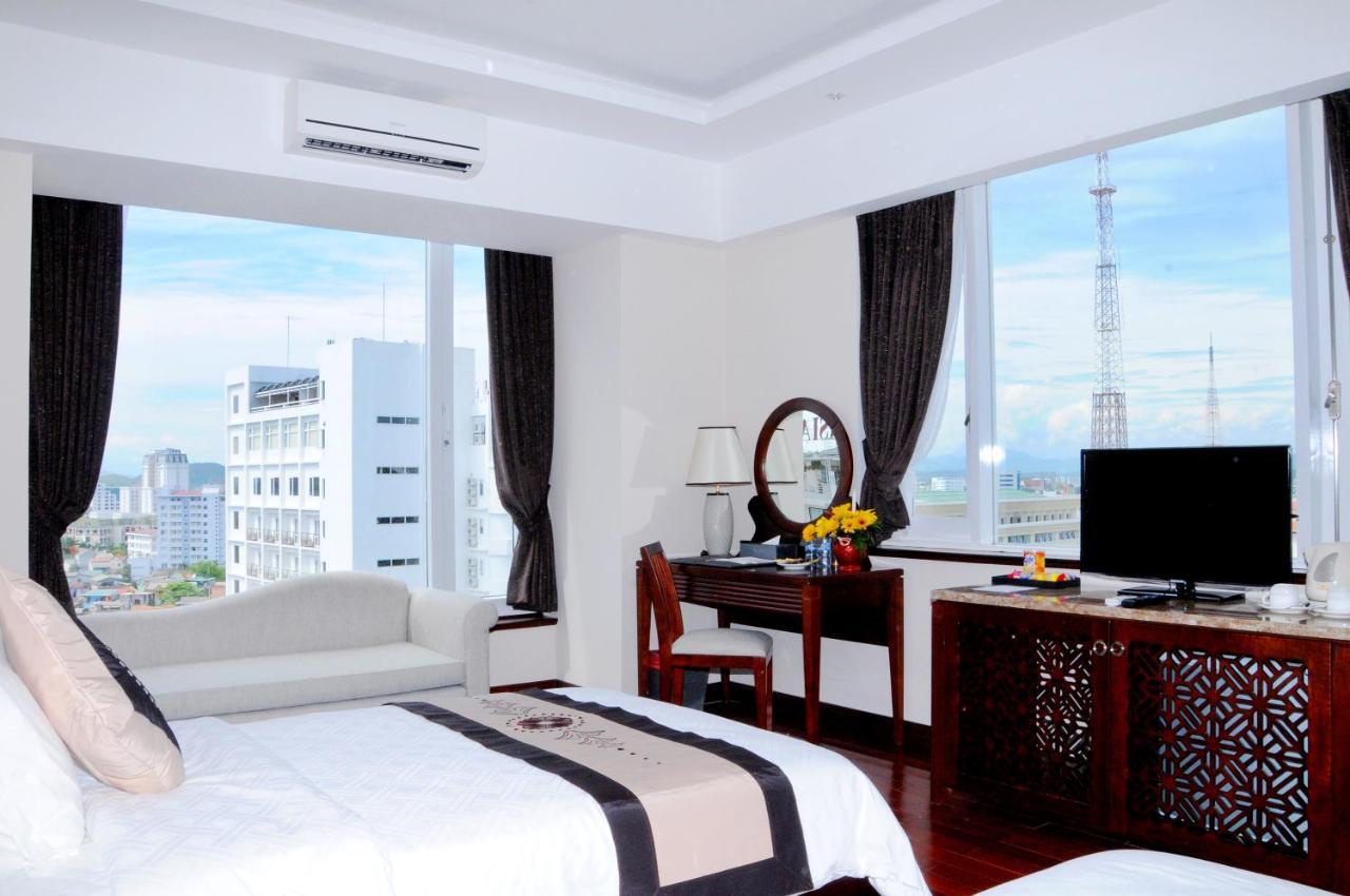 Moonlight Hotel Hue Exterior foto